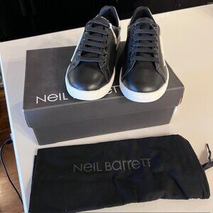 Neil Barrett Black Leather Low Top Sneakers Trainers Designer EU 35